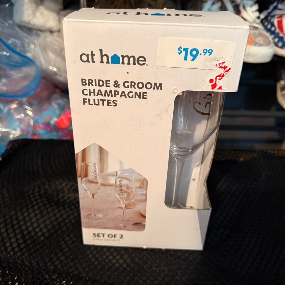 At Home Bride & Groom Champagne Flutes - Clear